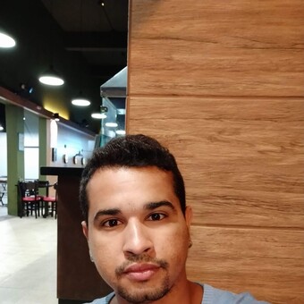 C&Atilde;&iexcl;ssio Henrique