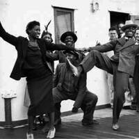 It's House Muzic (Deep &amp; Soulful with A Lil' Bounce) by Deep Flava