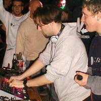 20-10-2001 - MrM aka Steve Simon @ Omen Memorial Day by Toxic Family