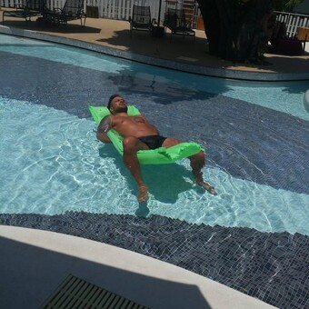 Tobi Stroessner (Nino Endorphino/ Beatkind)