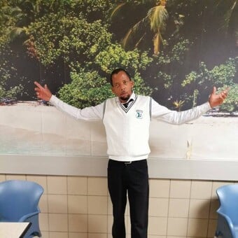 Ezzard Ngwasheng