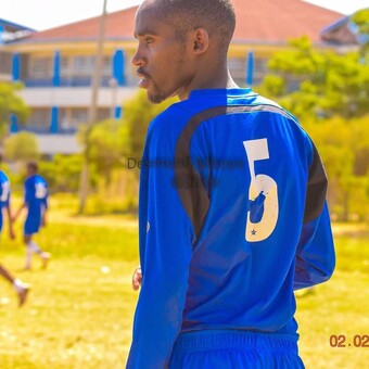 Derrique TheKenyan Busquets