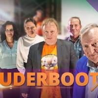 Erinnerungen an die Zukunft - Ruderboot #17 by NuoFlix