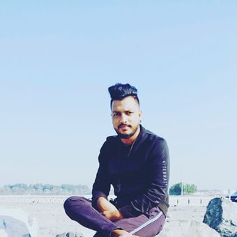 Salman Edward S&Atilde;&laquo;q&Atilde;&frac14;&Atilde;&ordf;&Atilde;&reg;r&Atilde;&cent;