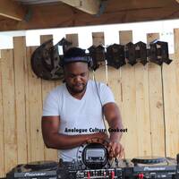 Dru - For The Friends 003 by Dru_Milk
