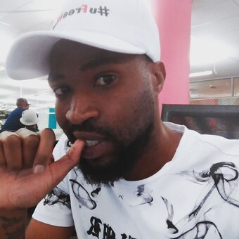 Kgomotso Sliq-ass Makgeledise