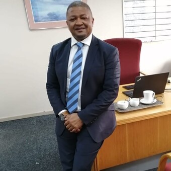 Thabo Maphisa