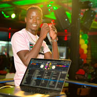 DADY MARLEY &amp; SELECTOR DENOH - LIVE CLUB COVO MIDWEEK REGGAE PLAN MOHSPICE ENTERTAINMENT by Dady Marley