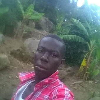 Maxwell Mpole