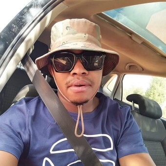 Tlhomz Soulful Dince
