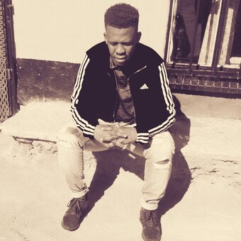 Shakis Caswell Mamboza