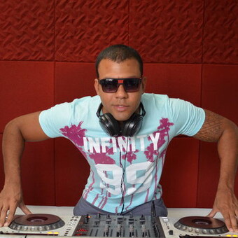 DJ Wallace Aguiar