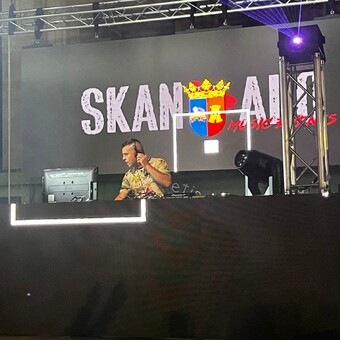 Daniel Fernandez Ferreros