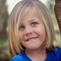 Voix d'enfant qui semble dire (REVENEZ) by Éternité Paranormal