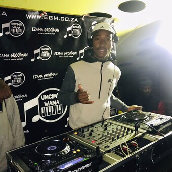 Djy Sigabopha (Mr Da City Groove) 🇿🇦
