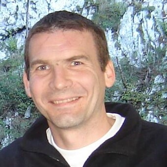 Bal&aacute;zs Morvai