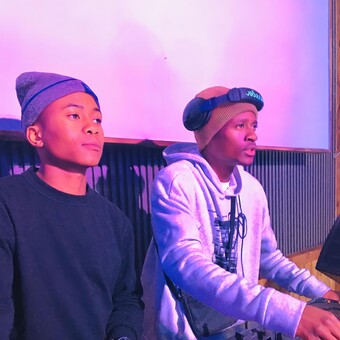 E&amp;T MUSIQ
