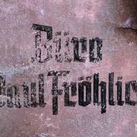 RUHEST&Ouml;RUNG IM KOSMOS | B&Uuml;RO PAUL FR&Ouml;HLICH