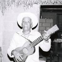 El siquisirí by Fonoteca Nacional de México