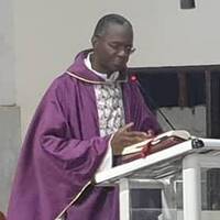 Enseignement: La chasteté et la continence, mieux les comprendre (Père Landry GBAKA-BREDE) by Radio Espoir