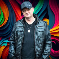 DJ Dan - Live At DNA Lounge (S.F.) - 7-12-02 (Jim Hopkins Remaster) by twothousandsDJarchives