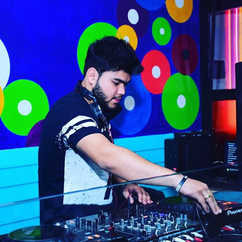 DJ SUNNY SINGH