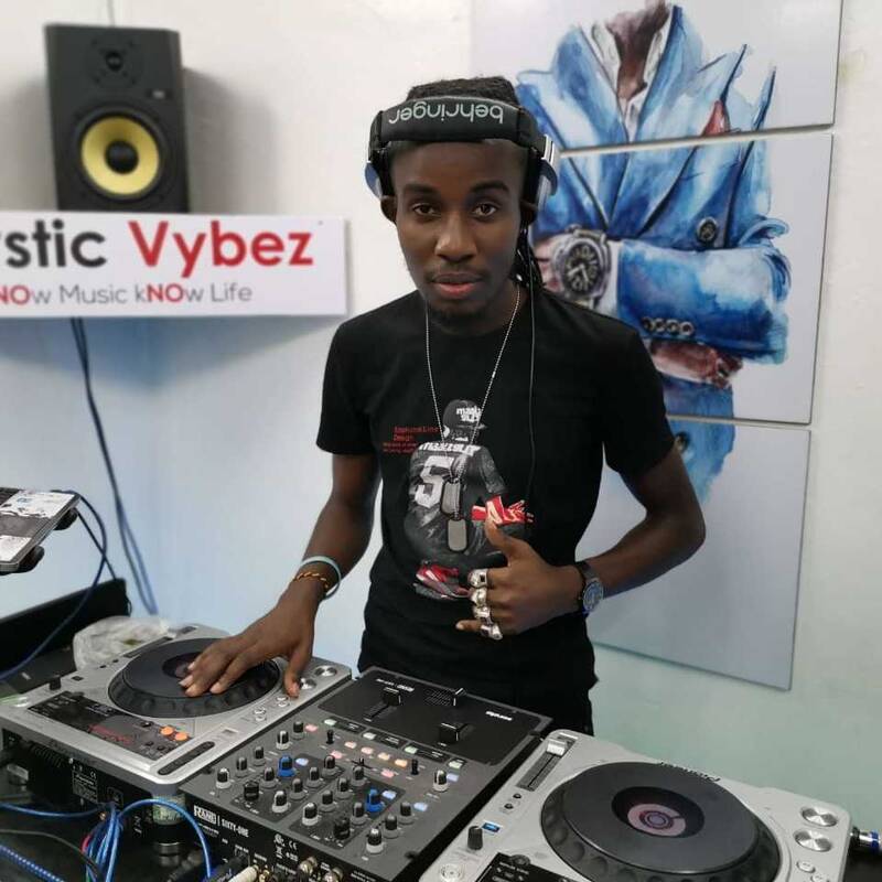 Dj Elvin X HotSteppa Live On A Sunday