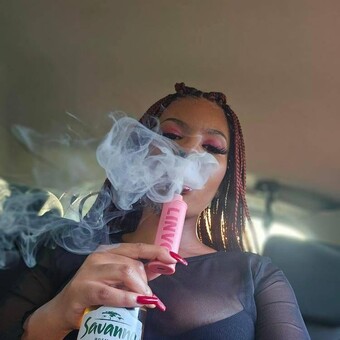 Ntombi Mbele