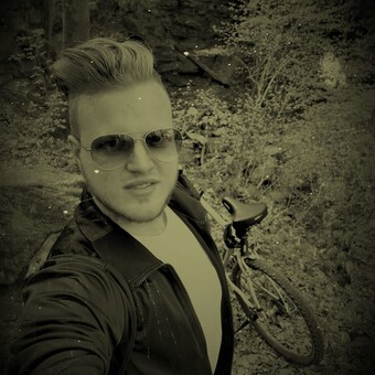 Thom Sen