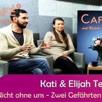 Nicht ohne uns - Zwei Gefährten im Widerstand - Kati &amp; Elijah Tee by NuoFlix