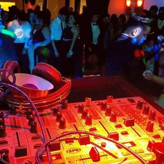 Social Chemistry Events