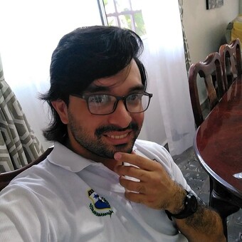 Alexander Fern&aacute;ndez