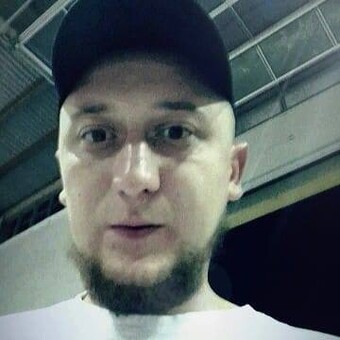 Arek Karpeta