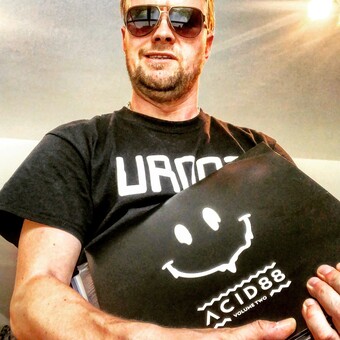 bassart aka sebastian schmidgen