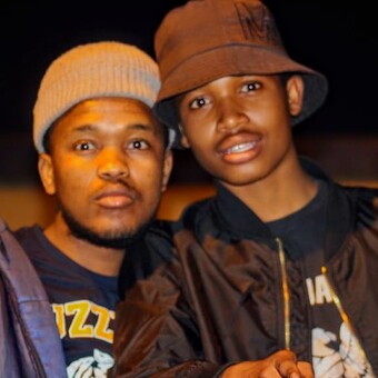 Mlungu De Vrengo Moloko