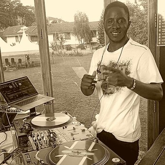 Dj Marvelo