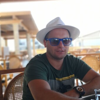 Krzysztof Piasek