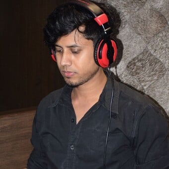 Đj Roy