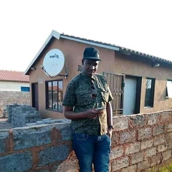 Lucky Boy Neo Modika