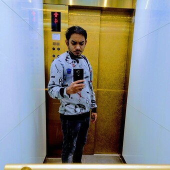 Sh&aring;mr&auml;t RiĐ&oslash;ỹ