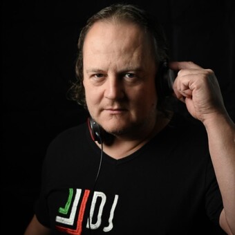 Michele Rossi Deejay Reds