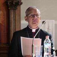 Sveiciens Kristus dzimšanas svētkos | Nunc. Antun Petar Rajič | Latviski | 25.12.2021 by Radio Marija Latvija