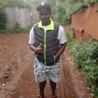 Sammy Rayzar Mpenda Anasa