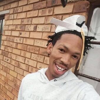 Etienne LivTrend'alone