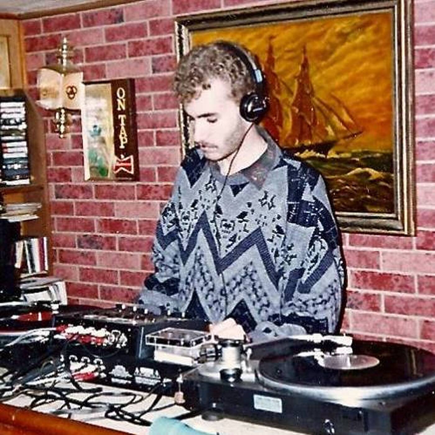 Cris Vangel Mix Tape Special on CRIB RADIO - February 14, 2020 episode artwork
