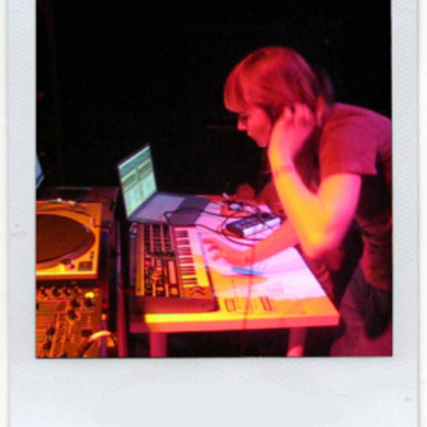 TRACK: "AND I SAY YES, I WANT (DUB EDIT)" - Daniela La Luz