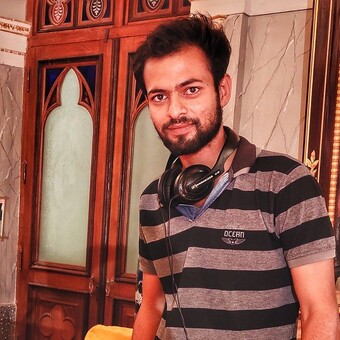 Dj Dhruv Tank