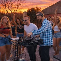 TRANCE 009 GUILLE VAN B+ART &amp; HECTOR V @ WALNUT TREES @ Galleguillos De Campos, León. by Guille Van Bart