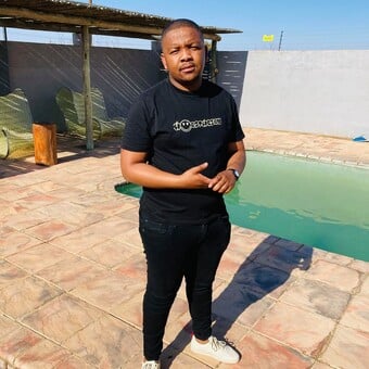 Hloni Enricco Matsepe