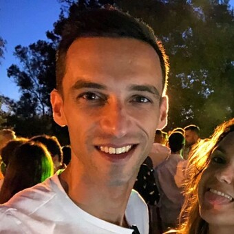 Rog&eacute;rio Alves